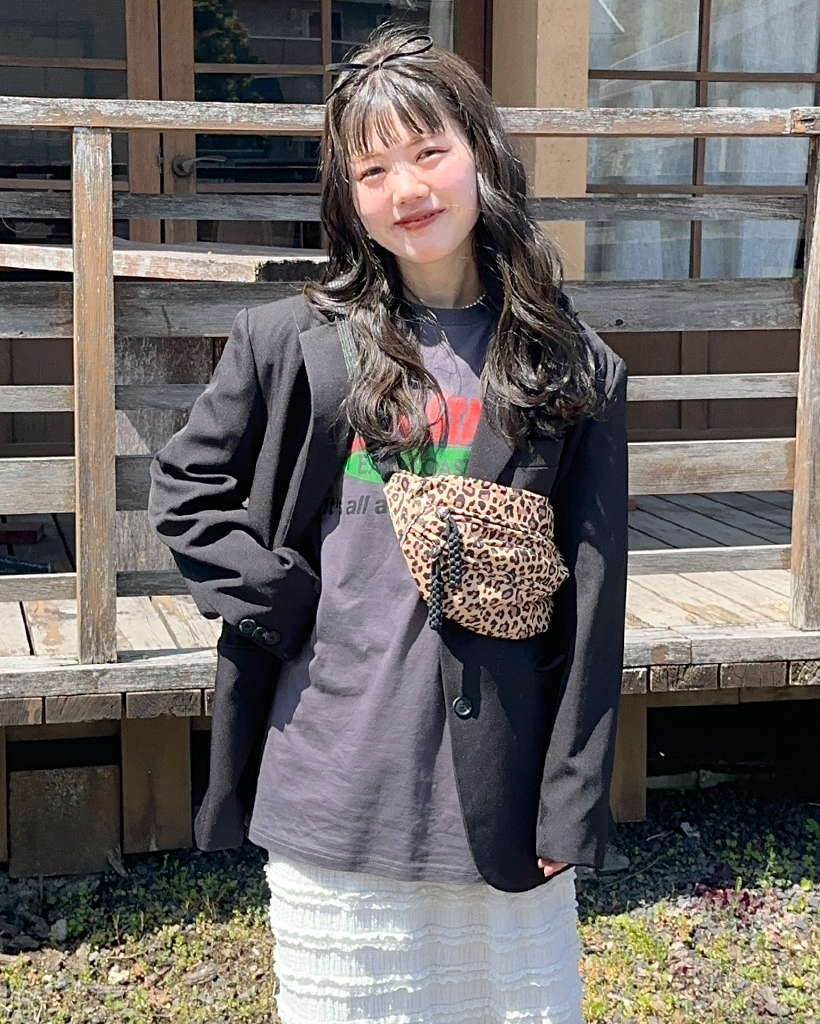 シンプルツーボタンジャケット