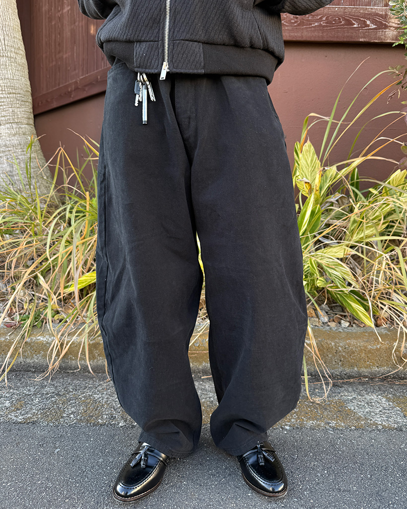 コーデュロイカーブパンツ