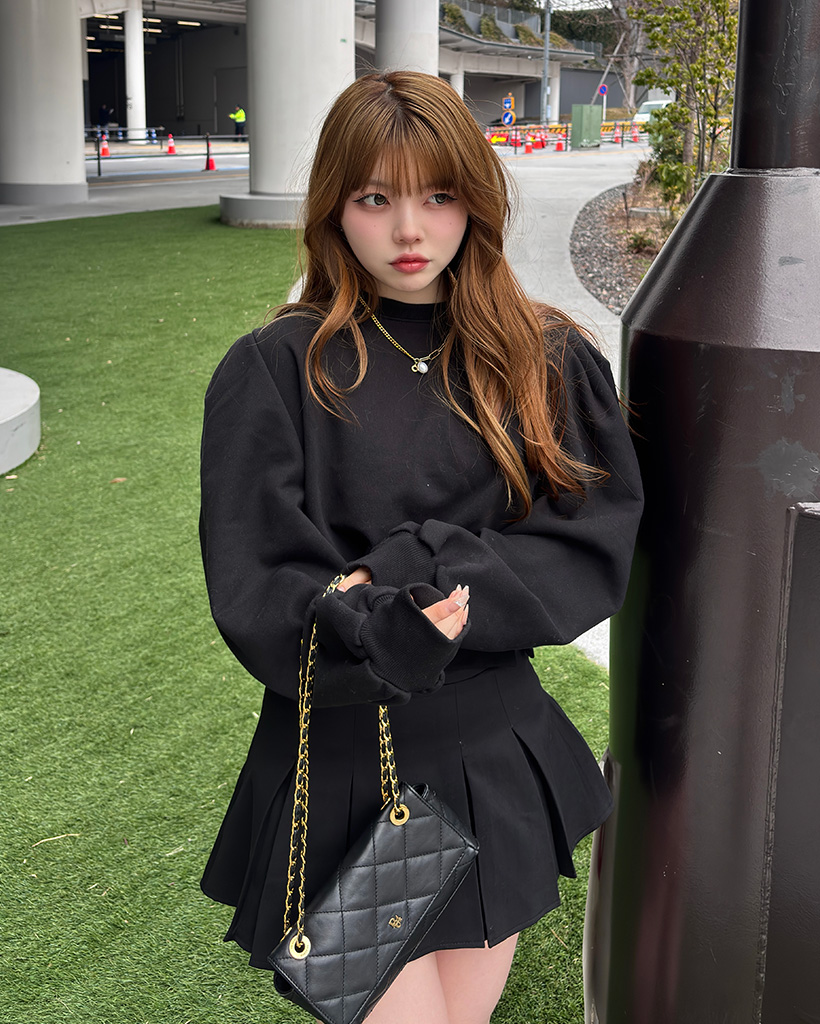 パフクロップ丈スウェットシャツ