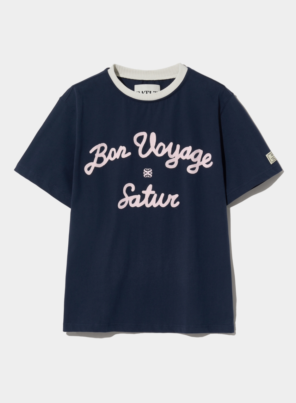 【SATUR】SATUR LOGO VOYAGE T-SHIRT Satur Logo Voyage T-Shirt - Navy Pink | ファッション通販