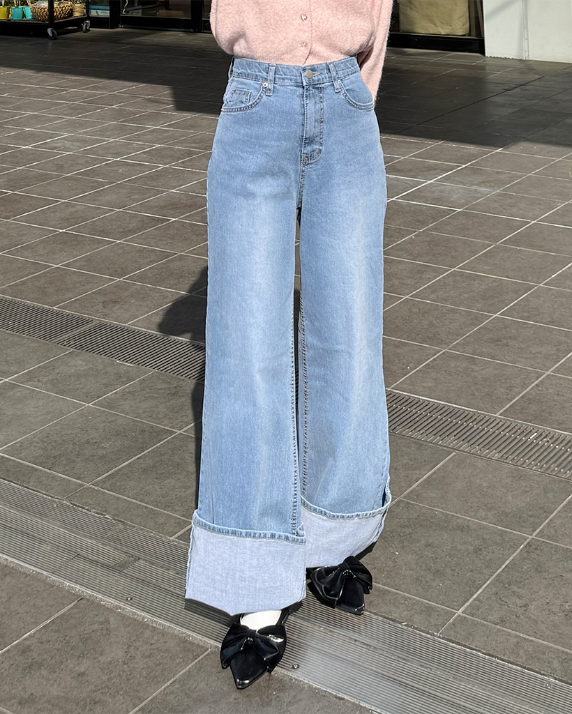 ワイドブーツカットデニムパンツ | ファッション通販サイト NUGU