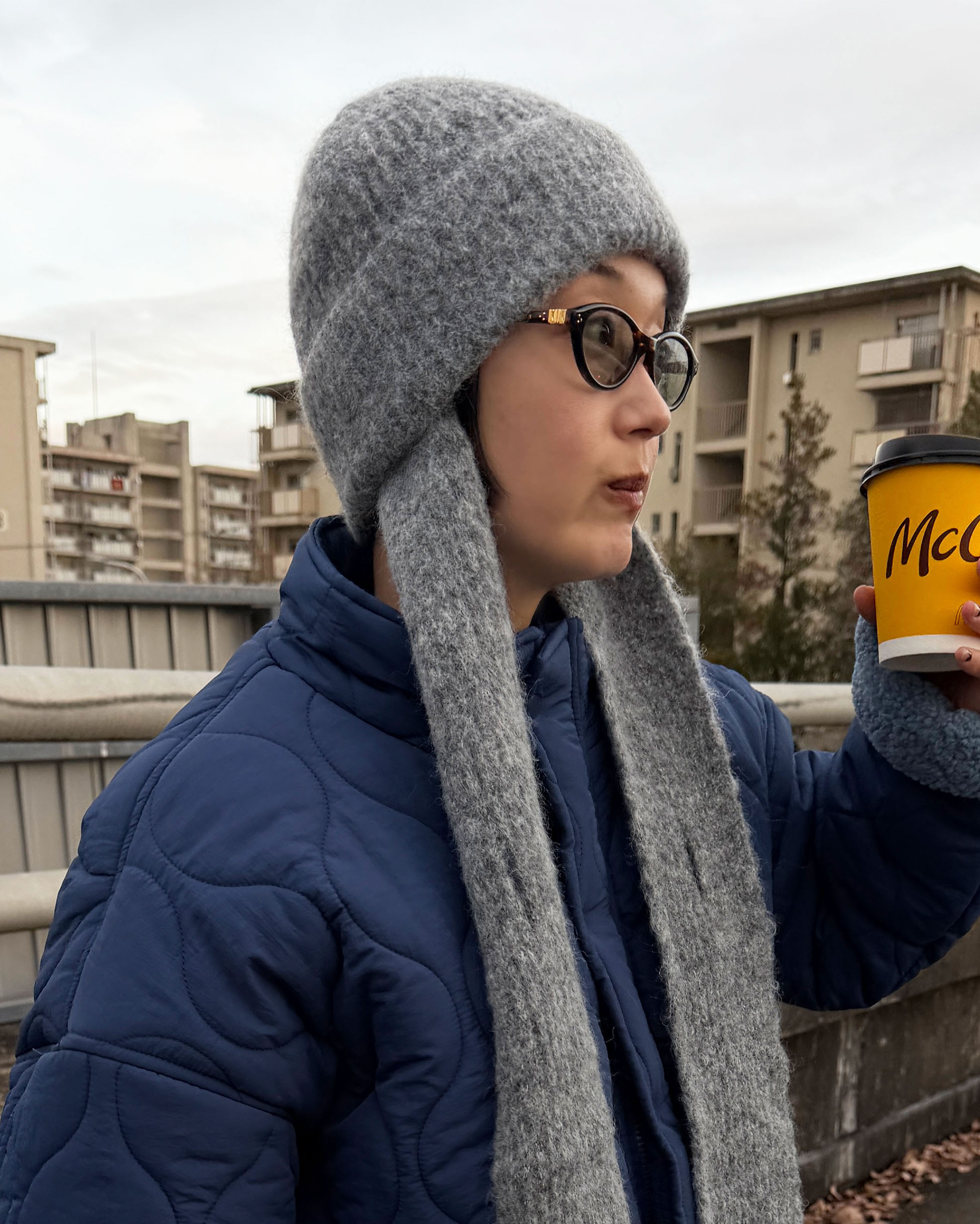 マフラービーニー