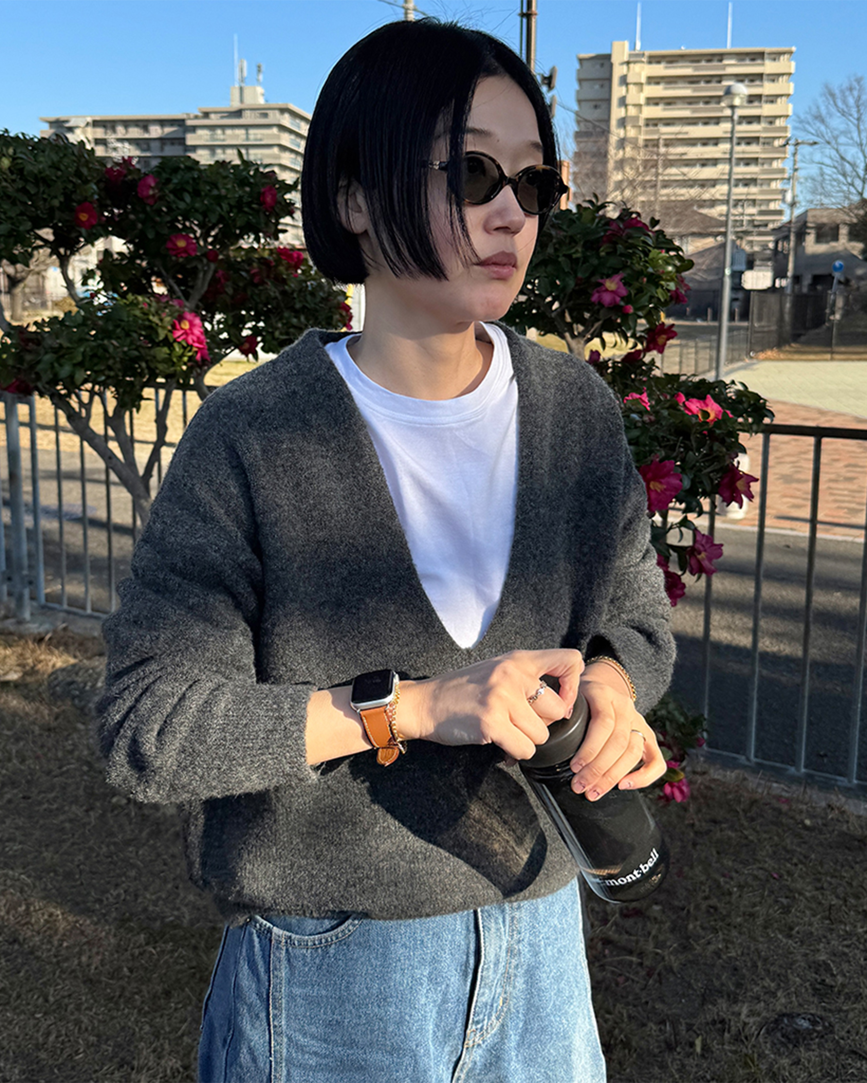 秋再入荷]ディープVネックニットセーター | ファッション通販