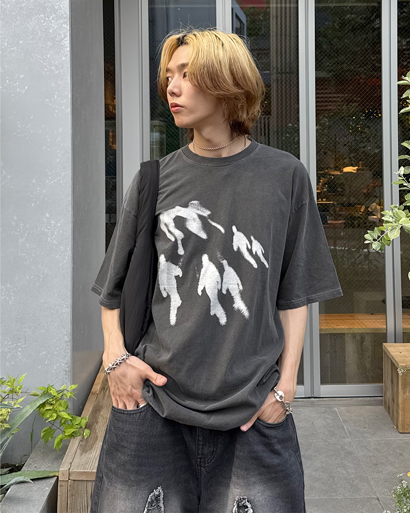 (ユニセックス)ピープルプリント半袖Tシャツ