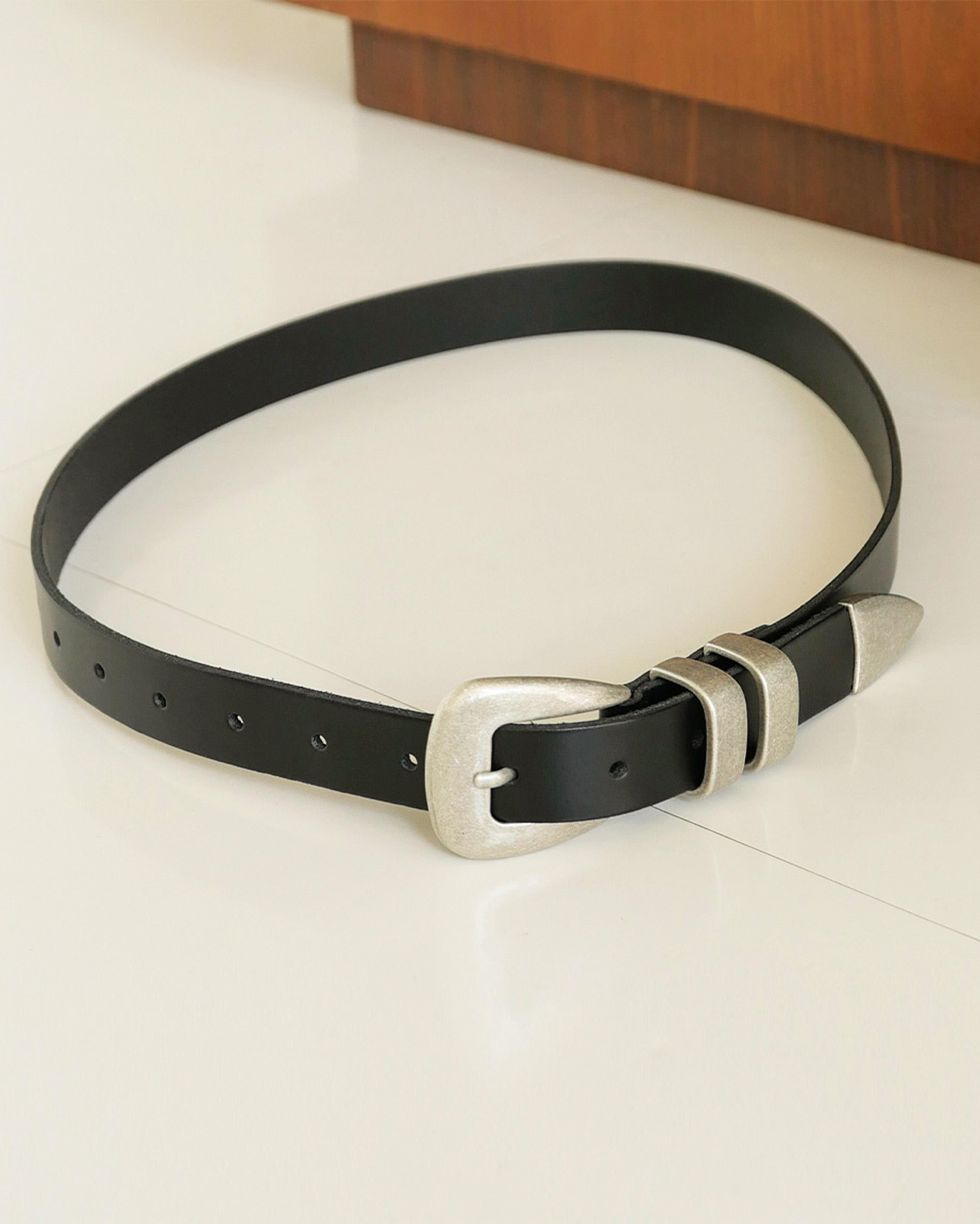 ウェスタンレザーベルト