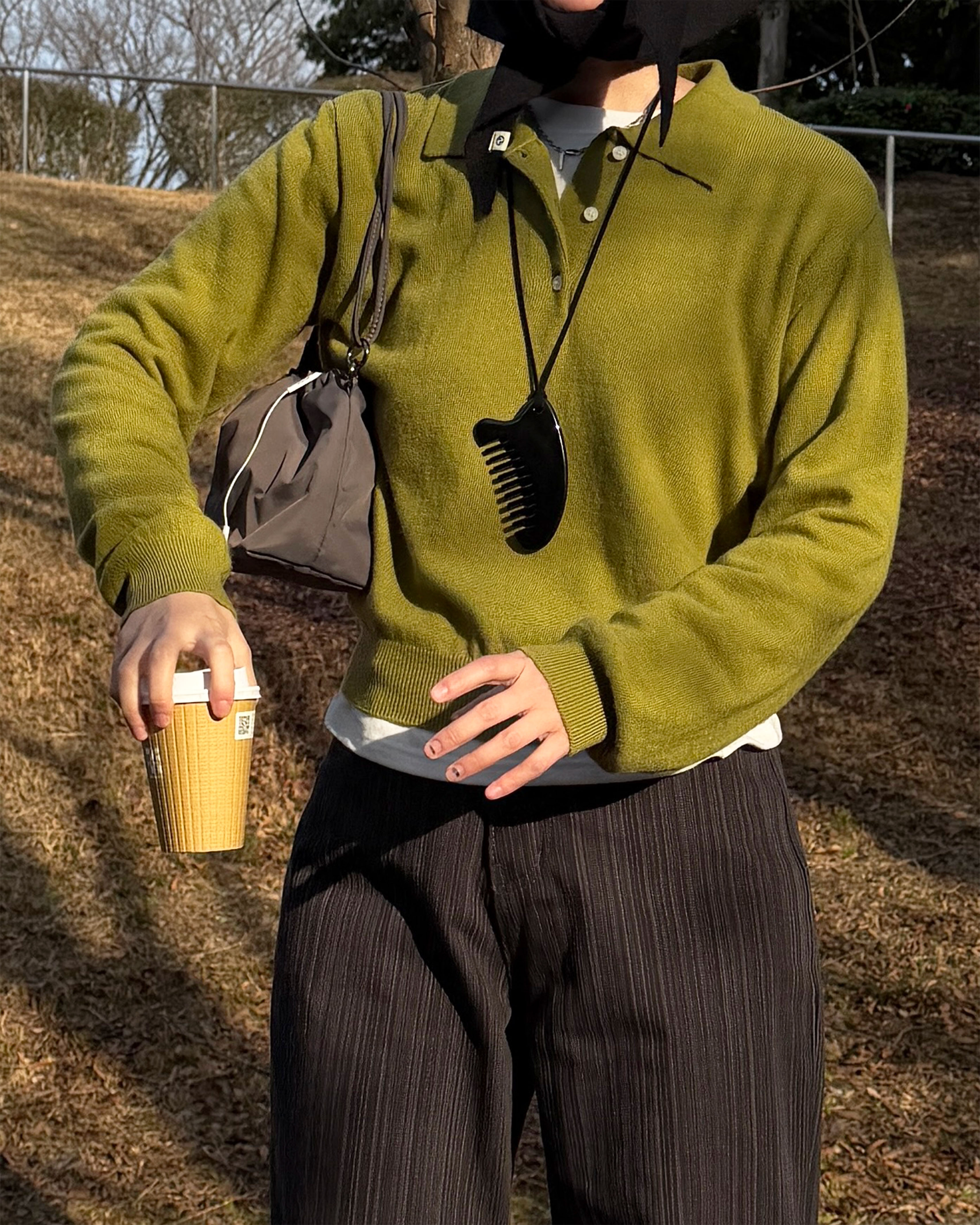 カシミヤカラーニット