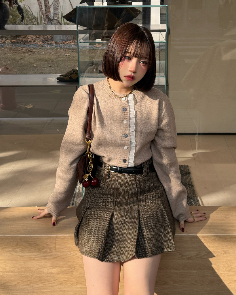 バイカラーフリルクロップドニットカーディガン