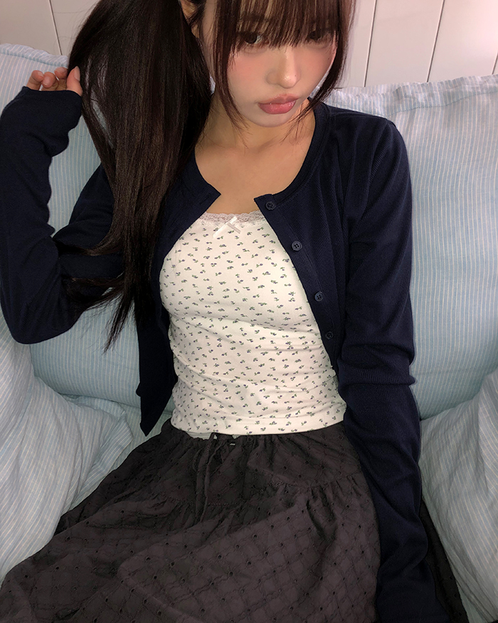 [カップ付き]フラワーキャミソール