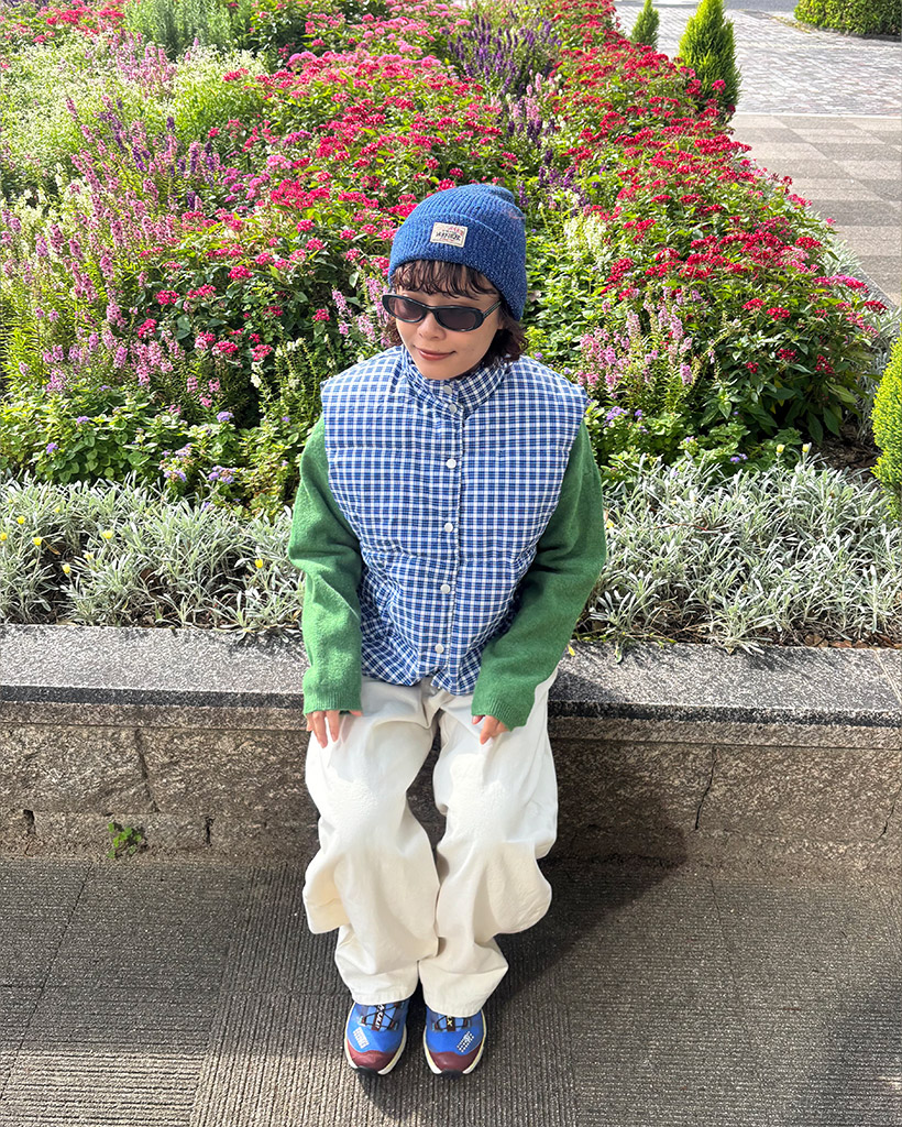 チェックパターンダウンベスト