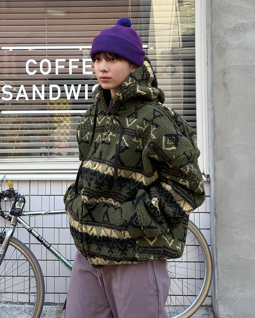 (ユニセックス)ジャガードブークレフードジップアップ