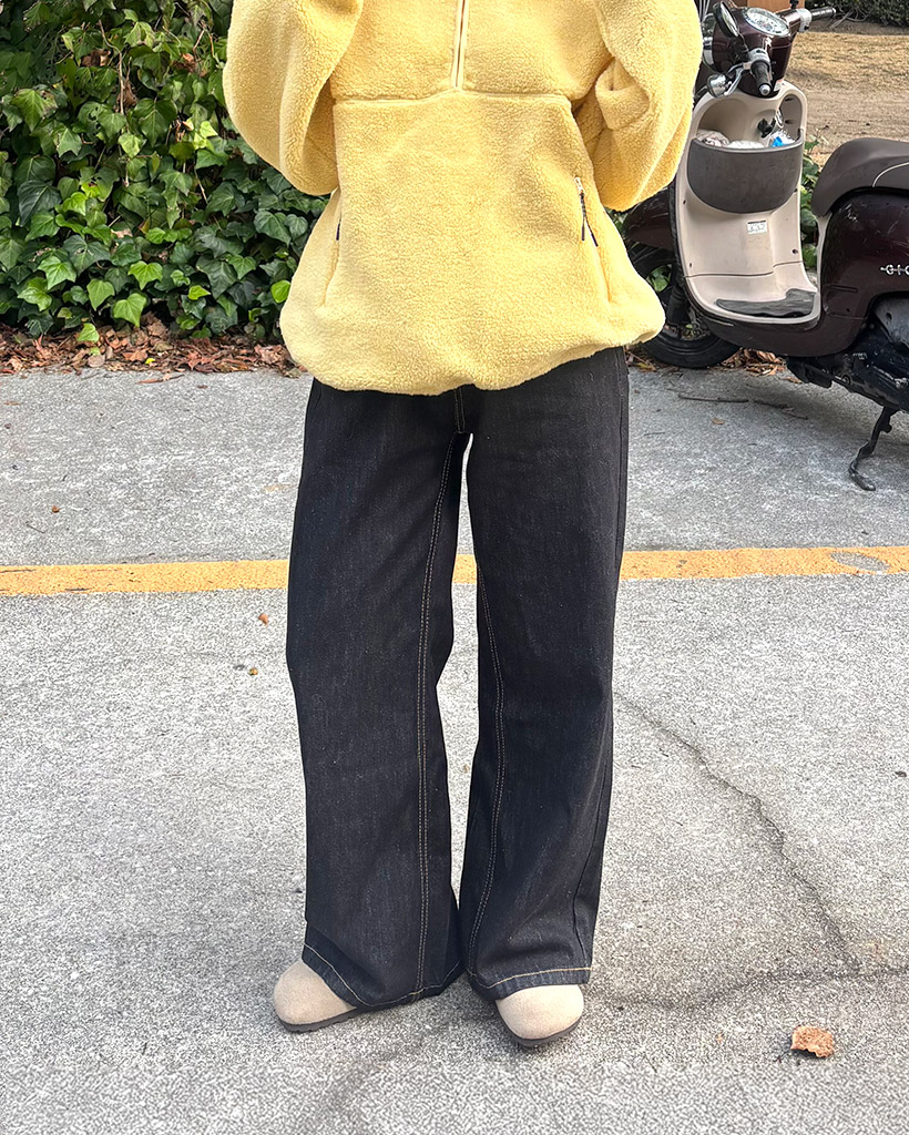 ワイドフィットデニムパンツ