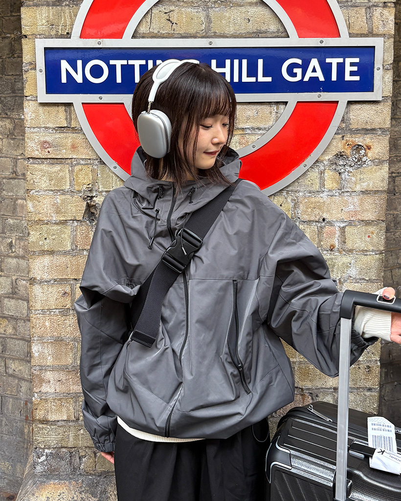 極美品 RAID JAPAN プルオーバーパーカー デカロゴ グレー MDプルオーバーパーカー＜チャコールグレー＞ | すべての商品