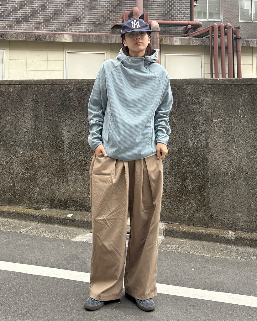 （ユニセックス）タック入りコットンワイドイージーパンツ