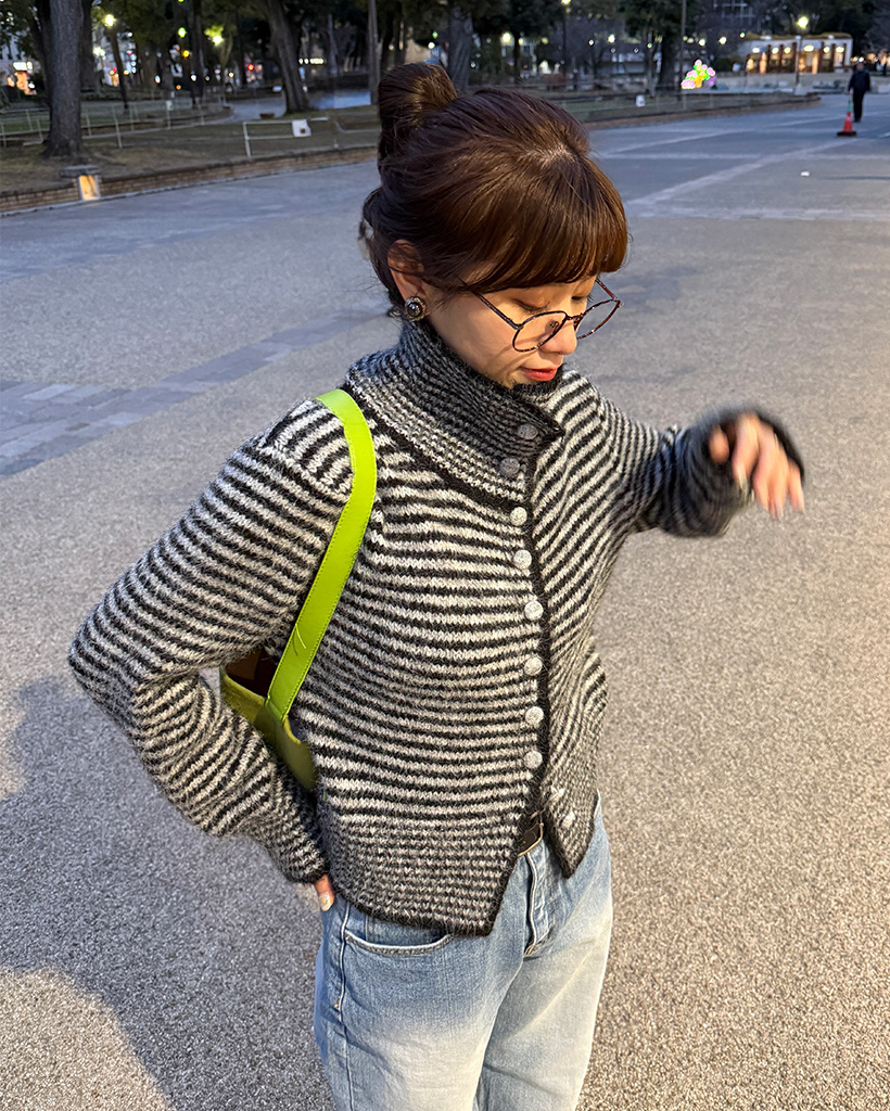 ボーダーハイネックカーディガン