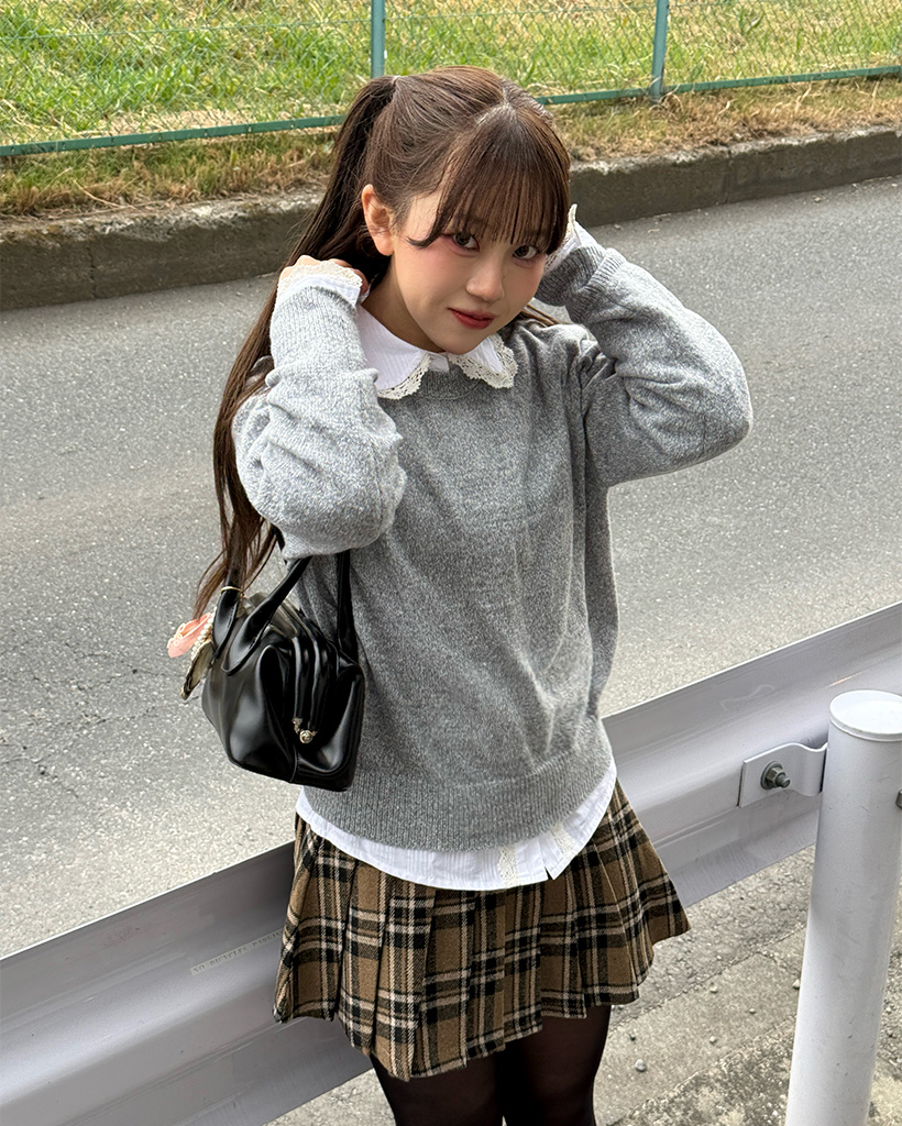 オーバーフィットラウンドニット