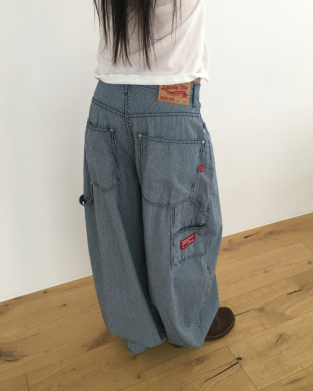 balanceweardesign 立体裁断ストライプデニムパンツ Balanceweardesign 立体裁断 デニムパンツ - メルカリ