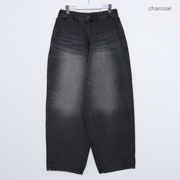 ハグオーワー⭐︎ バルーンデニムパンツ アイボリー新品 ワイドテーパードバルーンクロップドデニムパンツ(10oz DENIM