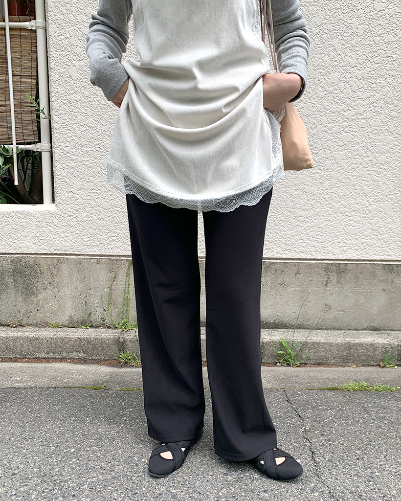クラシックストレートスラックス