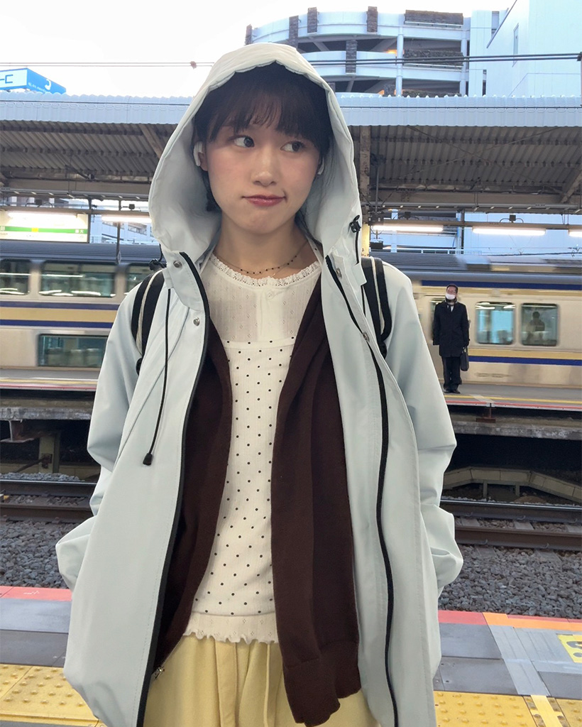 フードウィンドブレーカージャケット