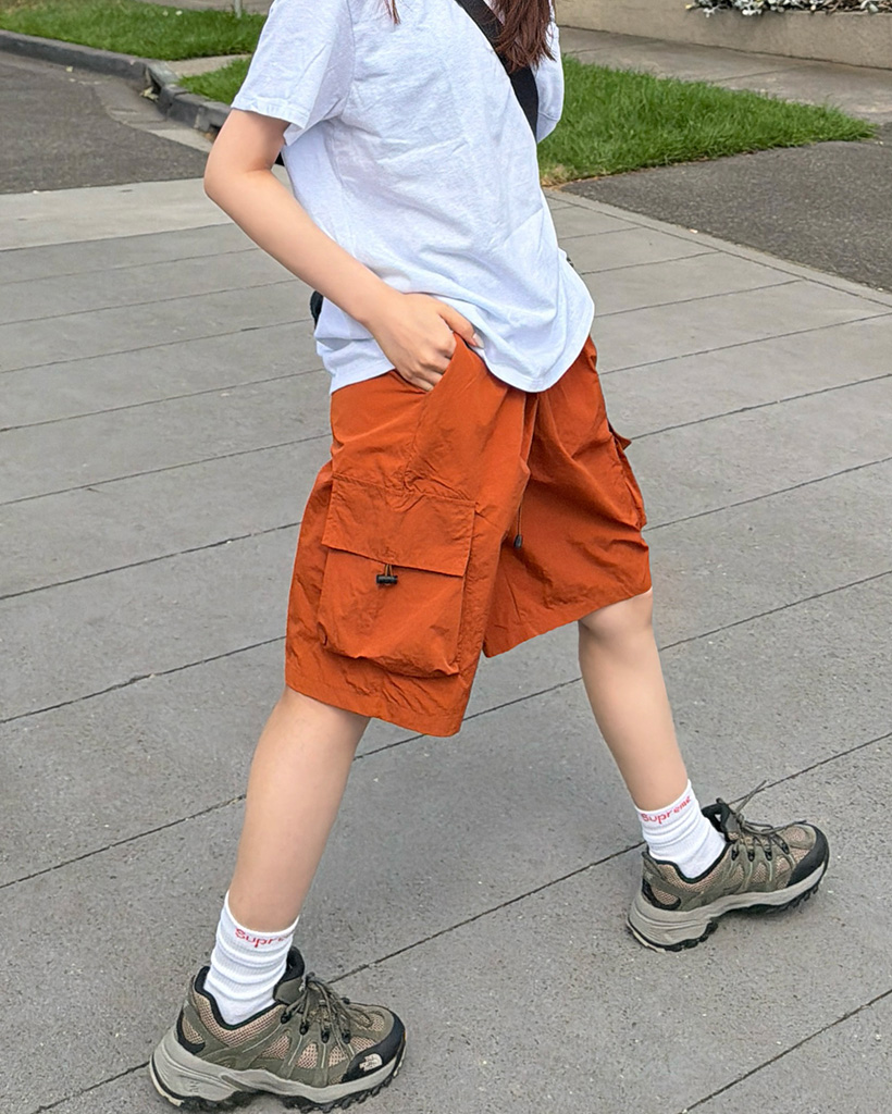 ストリングカーゴショーツ