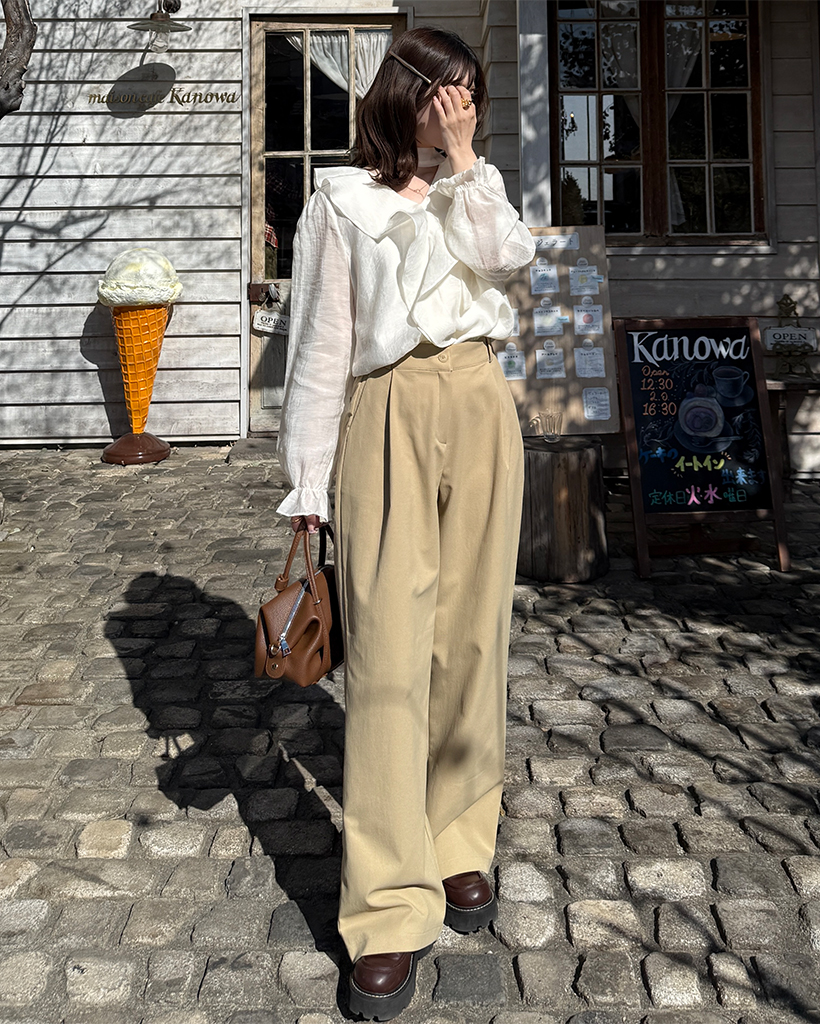 クラシックタック入りワイドスラックス