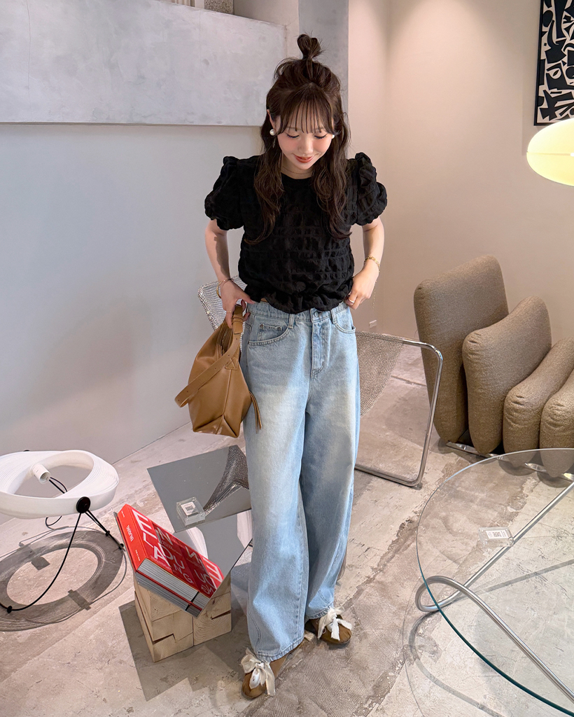 サイドポイントテーパードデニムパンツ