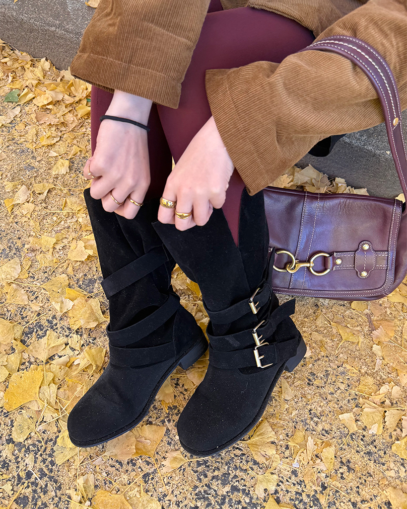 スエードベルトブーツ