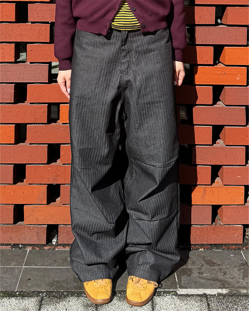 （ユニセックス）ヘリンボーンバルーンパンツ