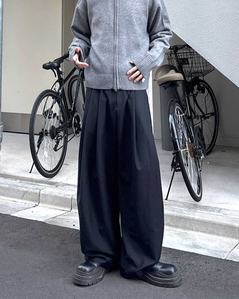 ピンタックワイドスラックス