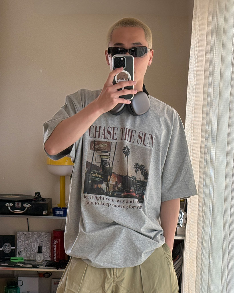 フォトプリントロゴTシャツ