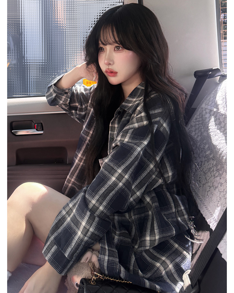 ルーズフィットチェックシャツ