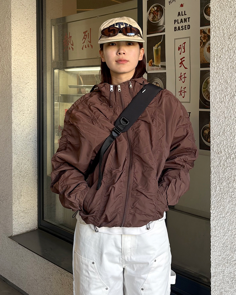 (ユニセックス)シャーリングデザインフーディーウィンドブレーカー