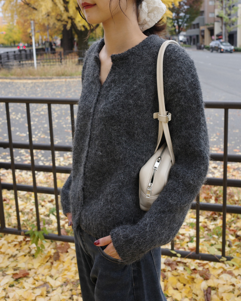 ジョニーカラーニット