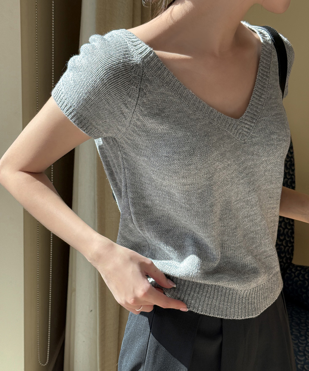 [original]Vネック半袖ニット