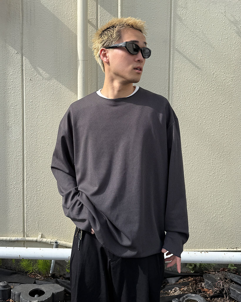 カットデザインワッフルロングスリーブTシャツ