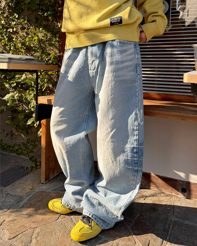 ウォッシュドストリングデニムパンツ