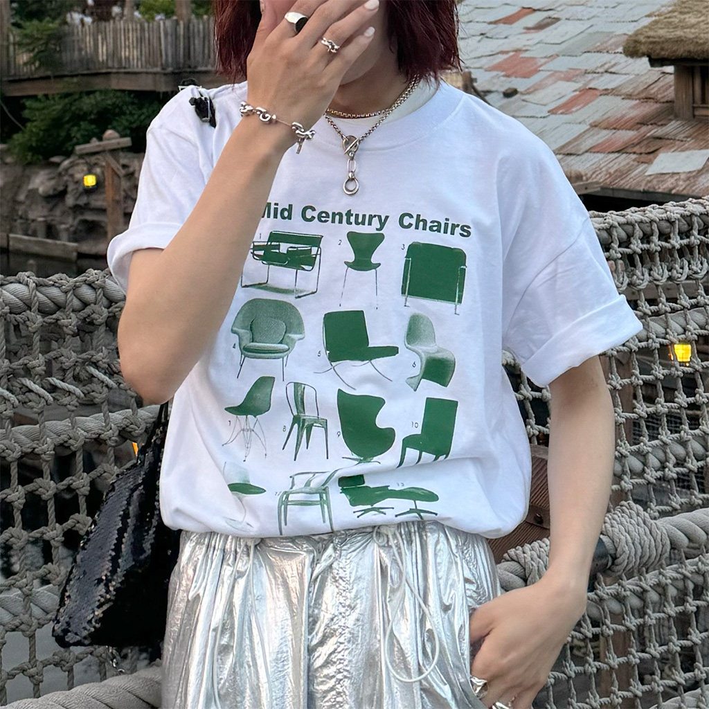 チェアーズプリントTシャツ | ファッション通販サイト NUGU