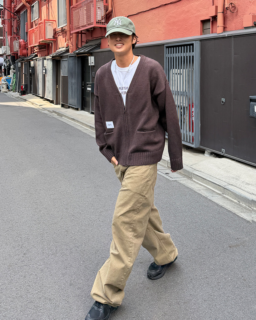 カーブドコットンパンツ