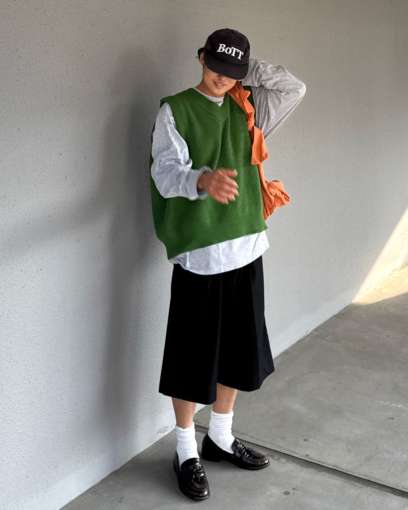 リブニットベスト