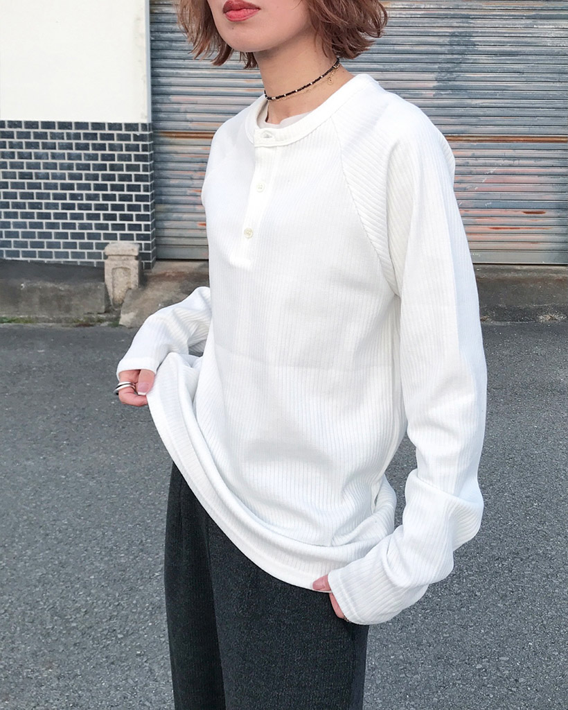 リブヘンリーネックロングスリーブTシャツ