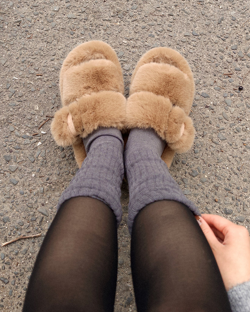 フェイクファースリッパ