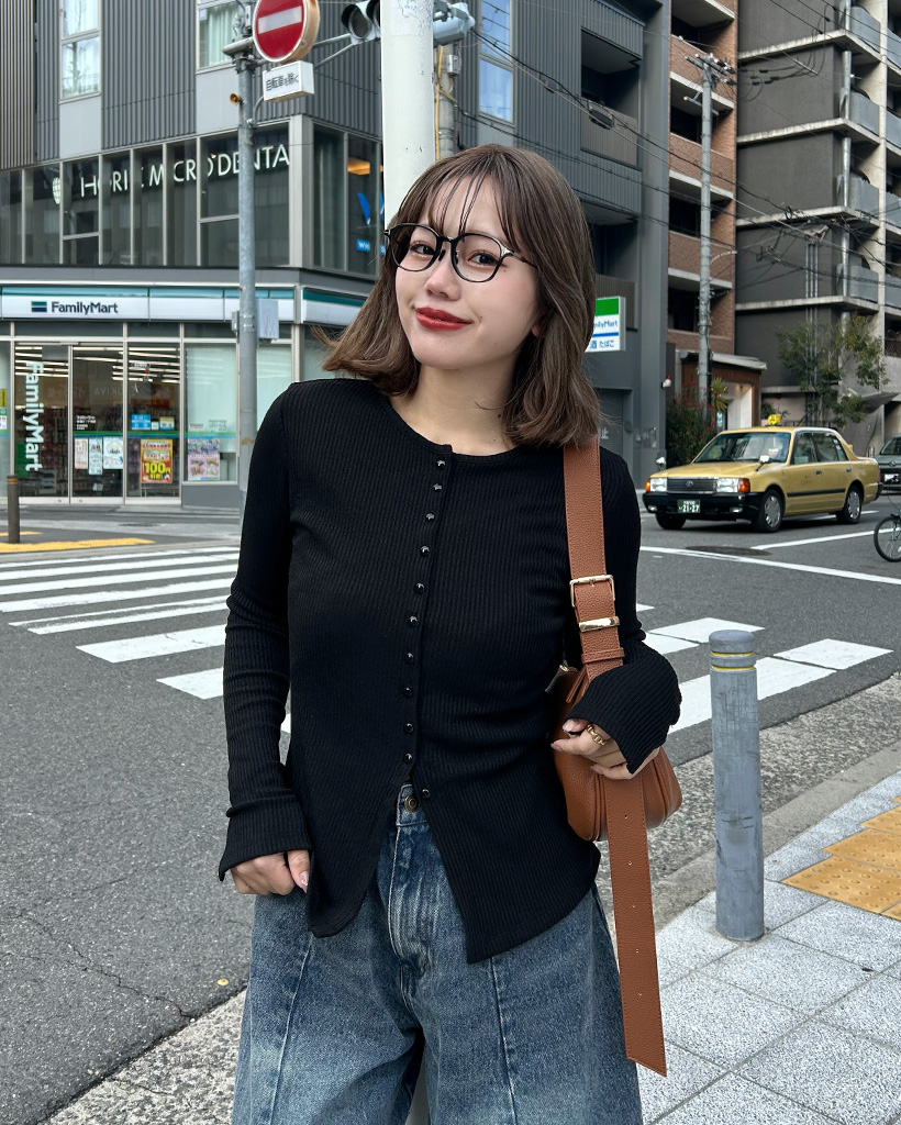 ラウンドネックロングスリーブカーディガン