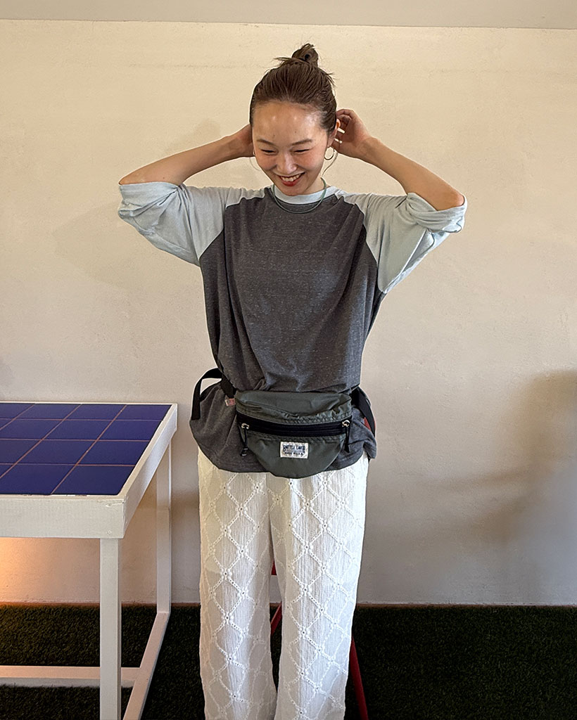 （ユニセックス）ラグランロングスリーブTシャツ