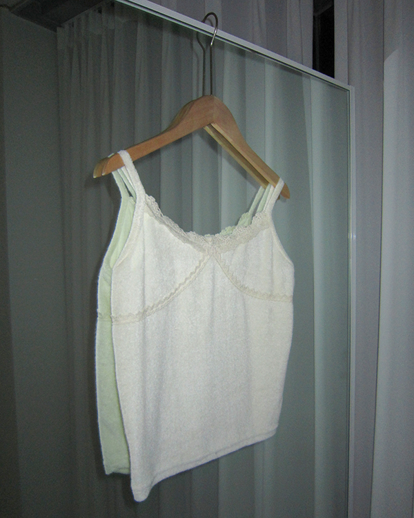 裏起毛レースキャミソール