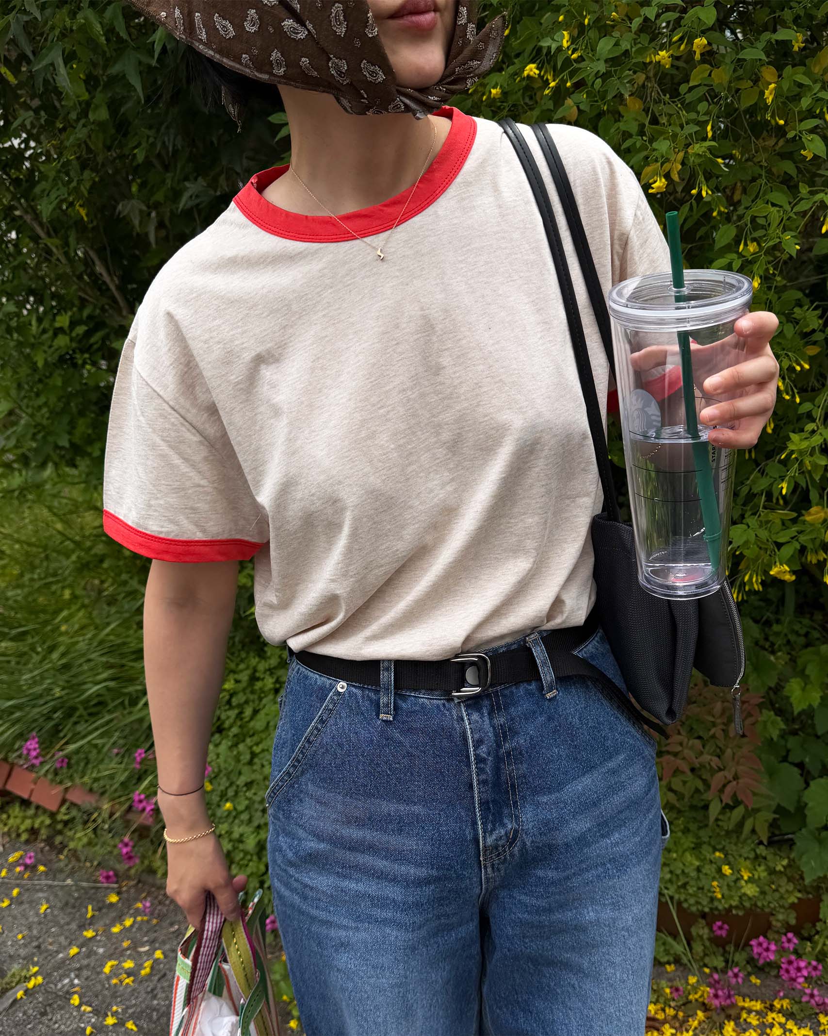 ユニセックス配色Tシャツ