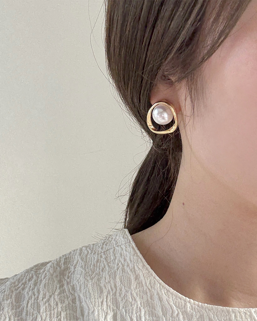 ビッグパールイヤリング | ファッション通販サイト NUGU