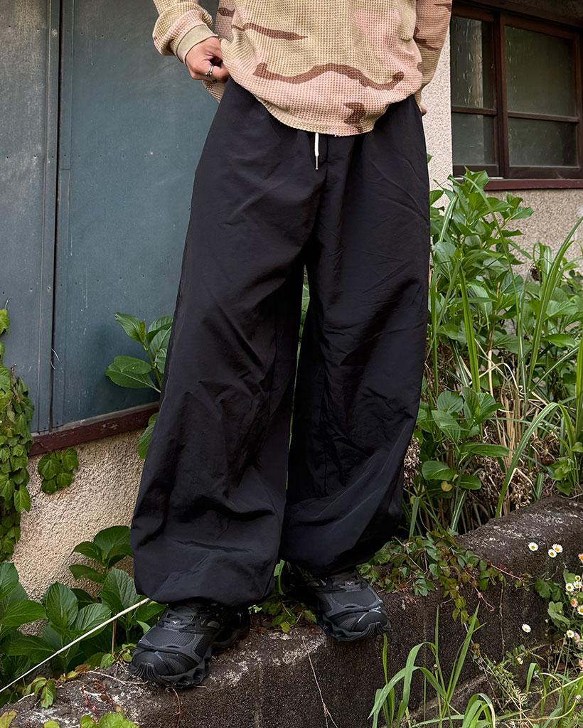 サイドピンタックバルーンジョガーパンツ