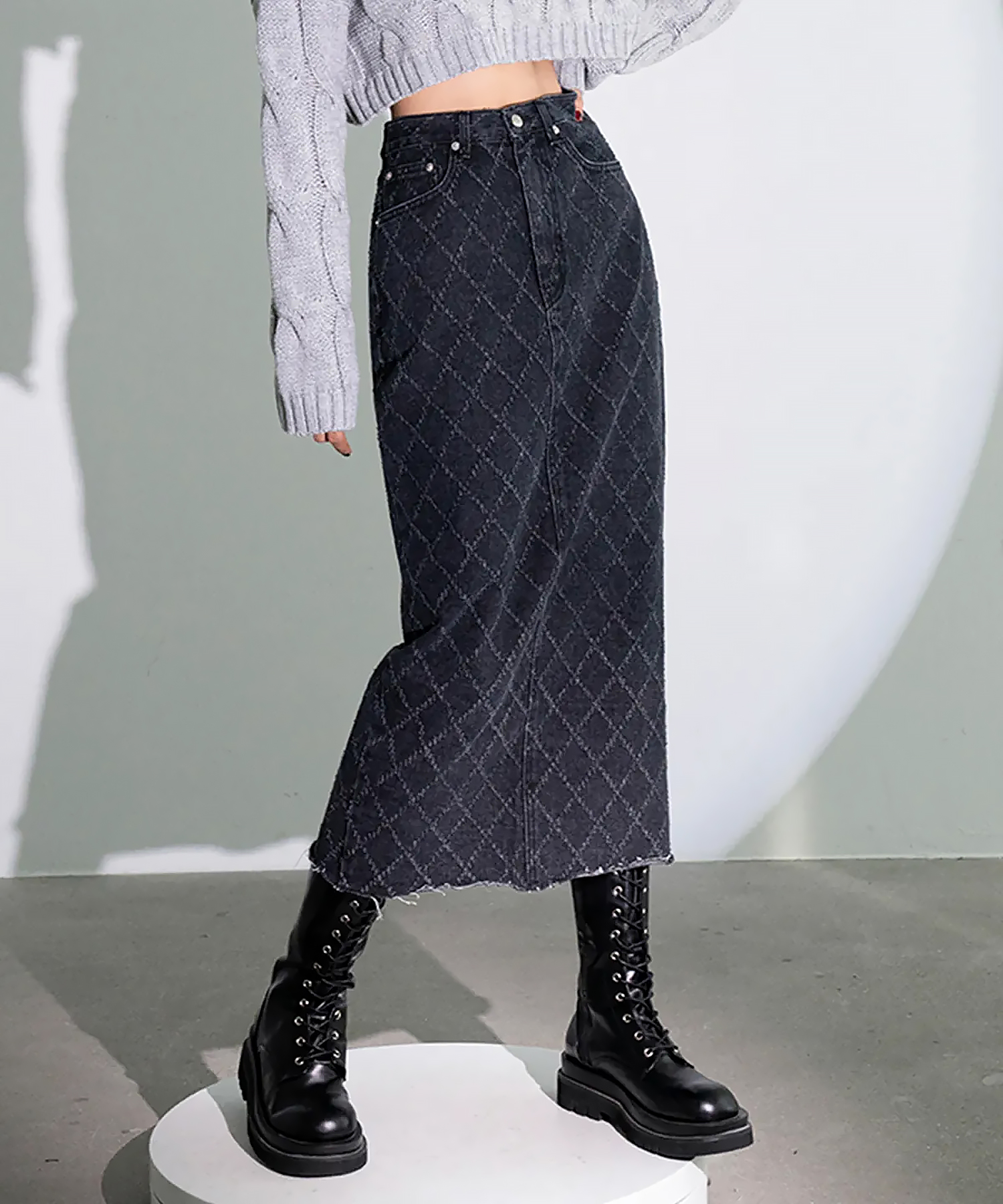 Quilting Long Denim Skirt BLACK