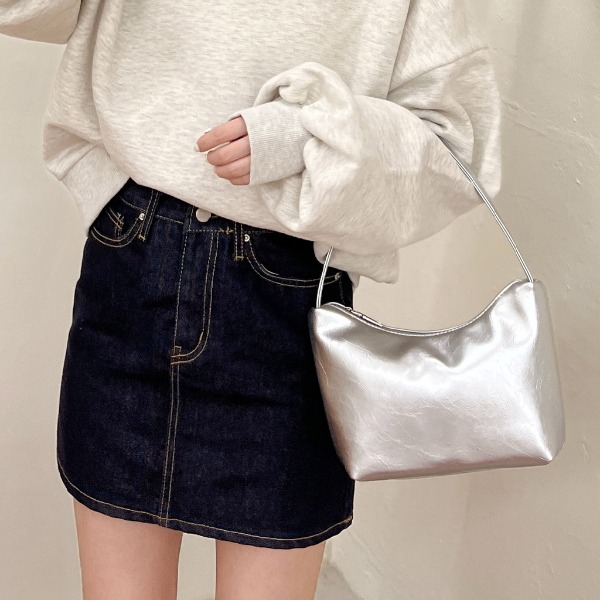 エナメルレザーショルダーバッグ | ファッション通販サイト NUGU