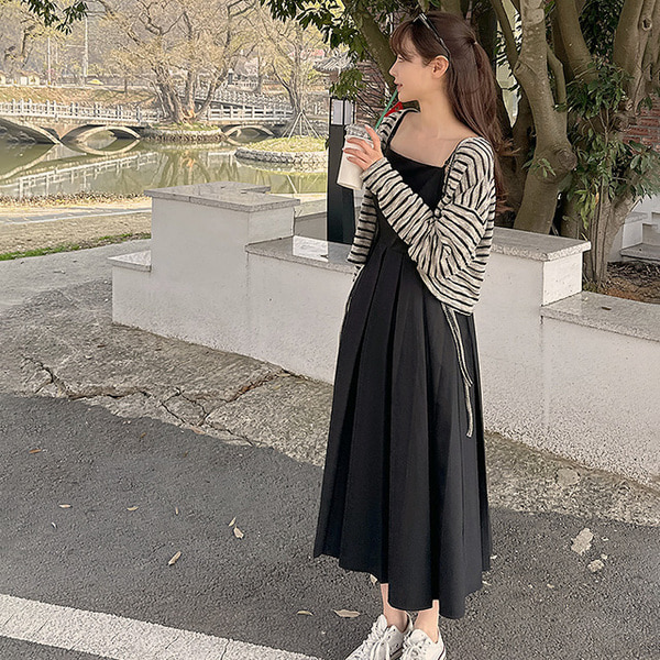 希少！未使用　定価3.2万円　ヨシキヒシヌマ　プリーツトップス　フリルレース黒 Y's BORN PRODUCT] COTTON TWILL SKIRT PANTS(XS Black